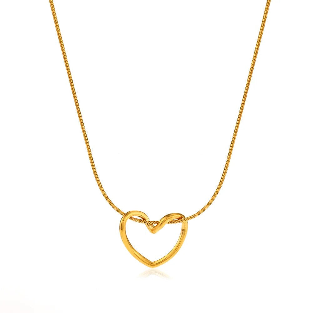 Heart twined Necklace